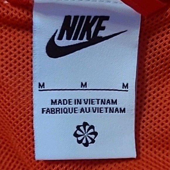 Nike Sportswear Men's Size Medium Red Navy Windrunner Hooded Jacket DA0001-410 - Picture 3 of 6